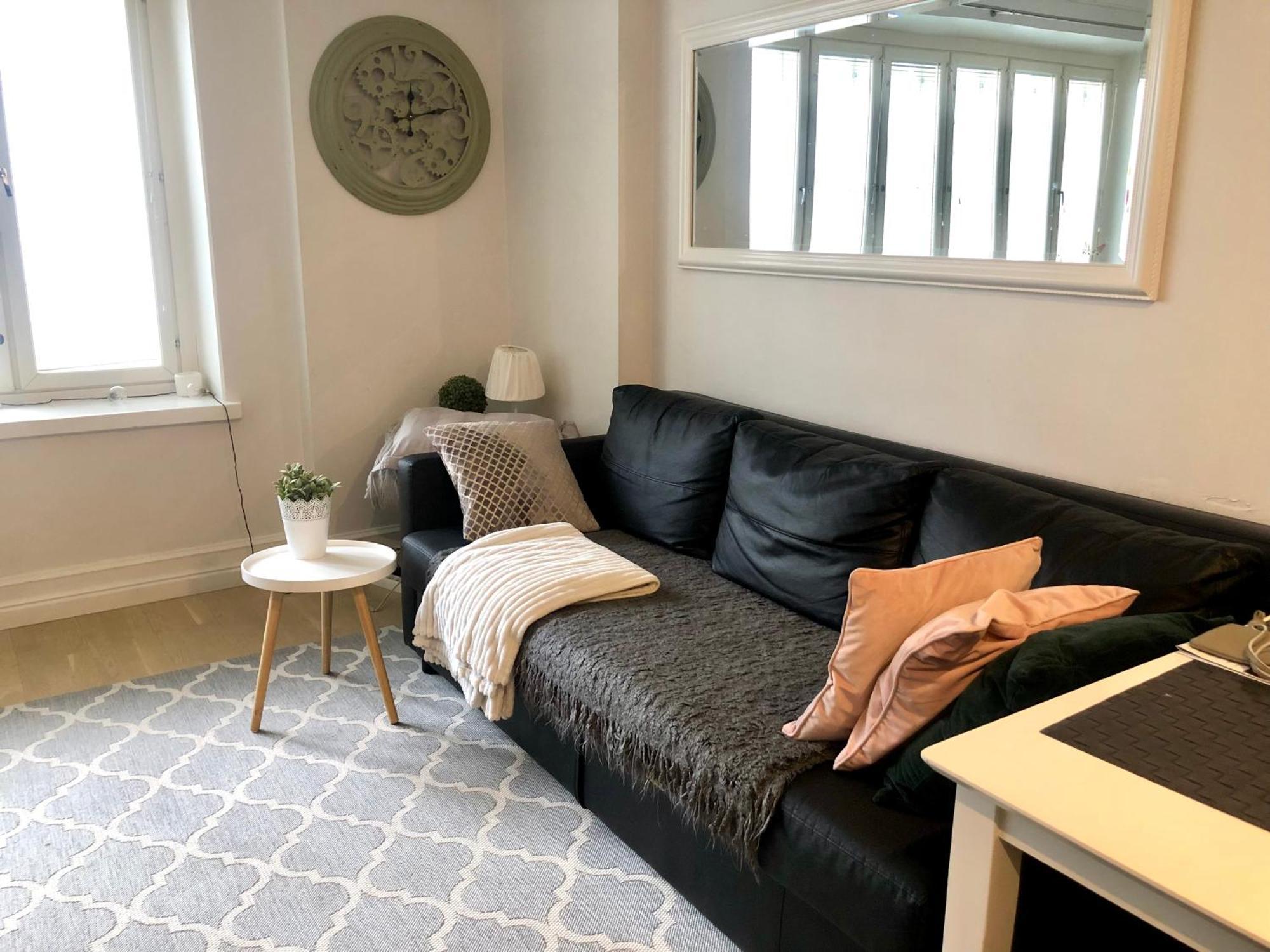 Scandinavian Home In Heard City Хелзинки Екстериор снимка