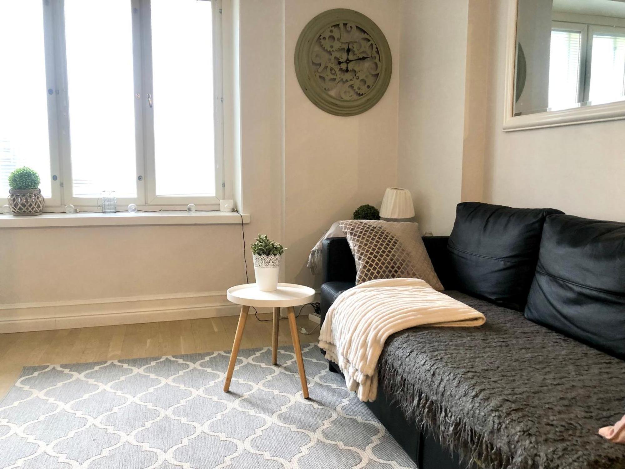 Scandinavian Home In Heard City Хелзинки Екстериор снимка